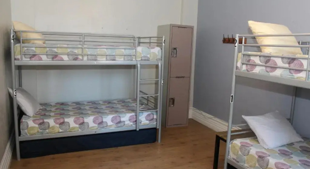 Кровать в общем номере (мужской номер) HI San Diego Downtown Hostel