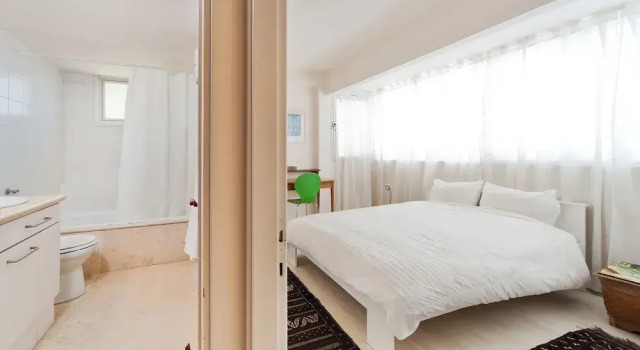 City Escape with Homey Vibes by Sea N Rent, Забронировать Апартаменты/квартира Тель-Авив Тель-Авивский округ, рядом с Пляж Бограшов