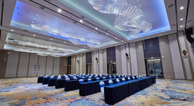 Howard Johnson By Wyndham Tianxiaqiguan Hotel Xingwen, Prenota Hotel Yibin Sichuan