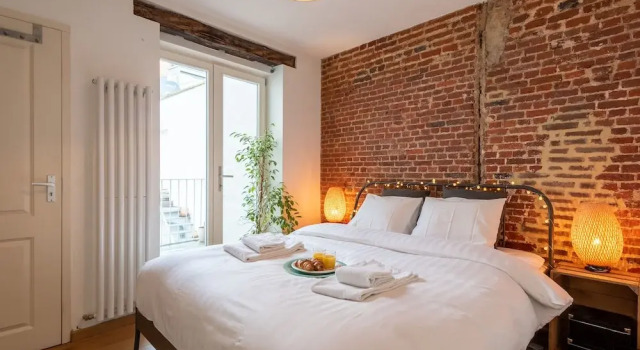 Europea St Catherine Duplex City Center, Забронировать Отель Отели Брюссельского столичного региона 3 звезды, рядом с Музей королевского театра - Toone VIII Foundation, 3*