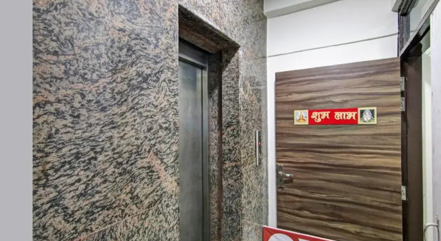 OYO Flagship 70198 Madhuban Residency
