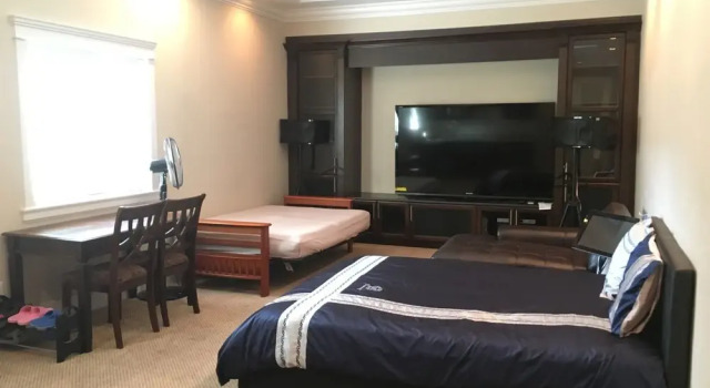 Номер Deluxe Cozy House