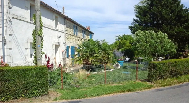 Apartment Route du Petit Village, Rezerwuj Apartament Hotele w Charente-Maritime z parkingiem, Parking