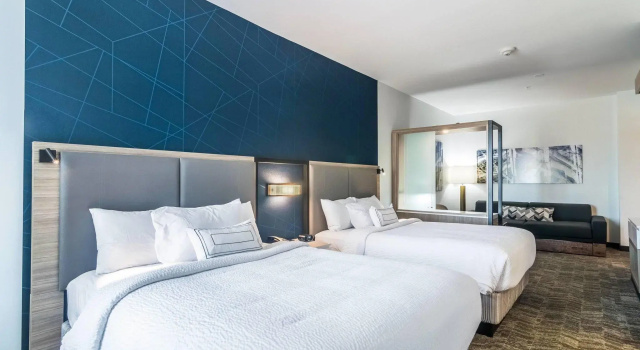 Четырёхместный люкс SpringHill Suites by Marriott Oklahoma City Downtown