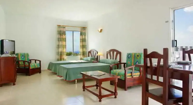 Номер Standard с балконом Apartamentos Tabaiba