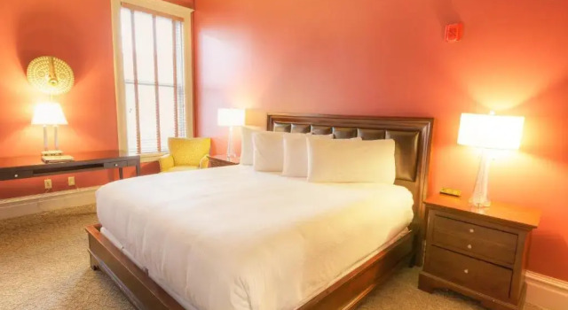 Номер Standard Montvale Hotel