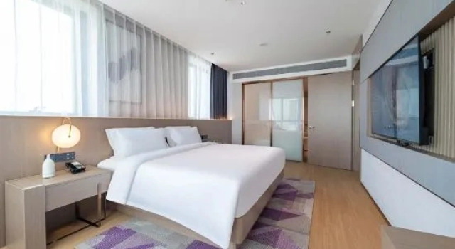 Люкс Deluxe LAVANDE Hotel Changchun Silicon Valley Street Zhongshang World store