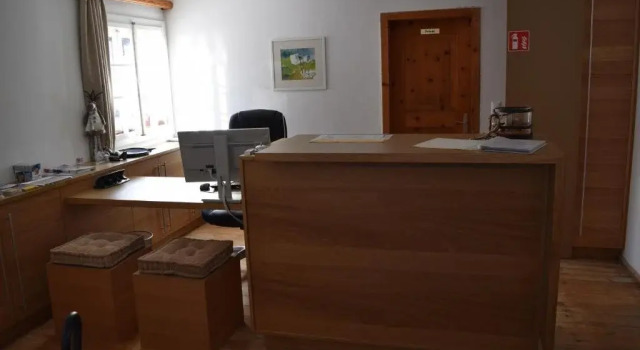 Bauernhof Haus Alpenrose, Prenota Hotel Hotel a Tirolo con parcheggio, Parcheggio