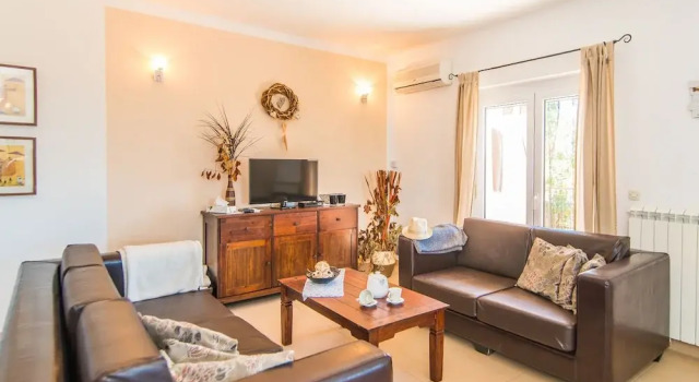 Perfect Base for Exploring Istria, Near Novigrad and Beach, With Private Pool, Rezervovat Hotel Perci Istrie