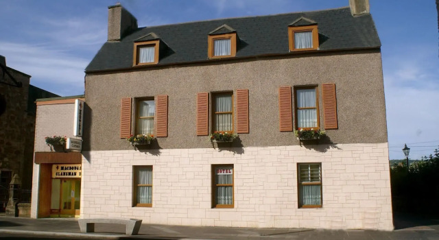 MacDougall Clansman Hotel