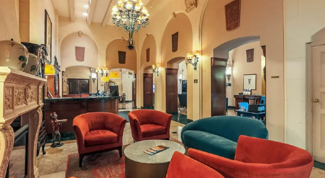 Kensington Park Hotel