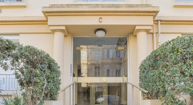 Апартаменты Cannes Sea View
