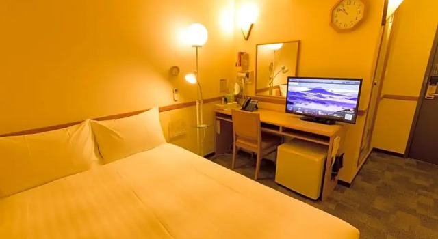 Двухместный номер Standard Toyoko Inn Okinawa Naha Kokusai-dori Miebashi-eki