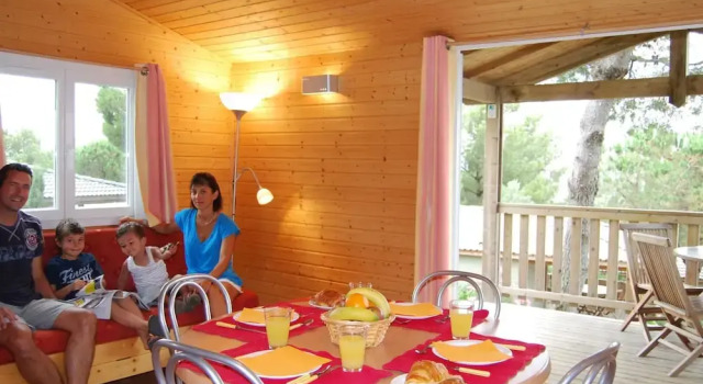 Коттедж Comfort с 3 комнатами Cottage With AC Near Beach, Agde