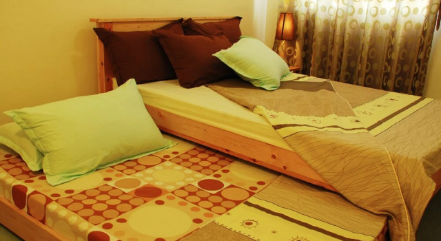 Hive Manila Guesthouse -Netflix,400mbps WI-FI, Book Hotel Bacoor Luzon