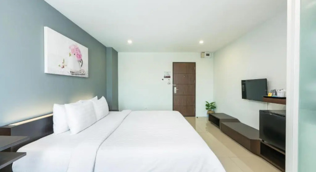 Двухместный номер Deluxe De Botan Srinakarin Hotel & Residence