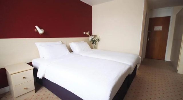 Семейный номер Standard Norfolk Hotel
