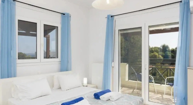 Коттедж Amphitrite Villa