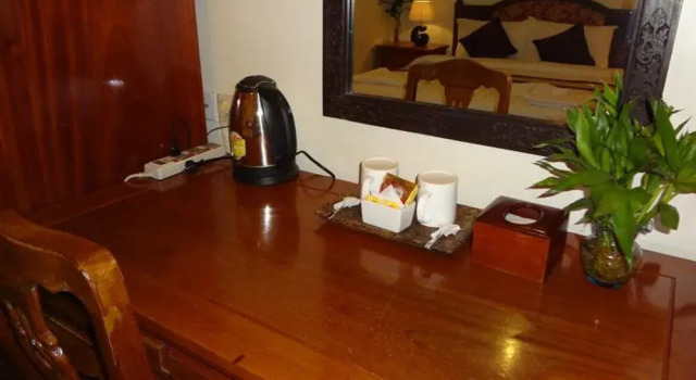 Cozyna Hotel