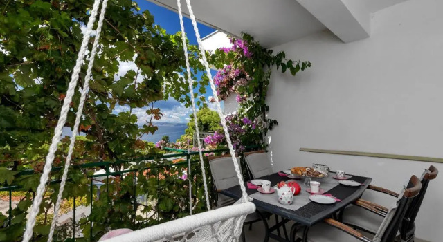 Апартаменты с видом на море Apartmani Antonela