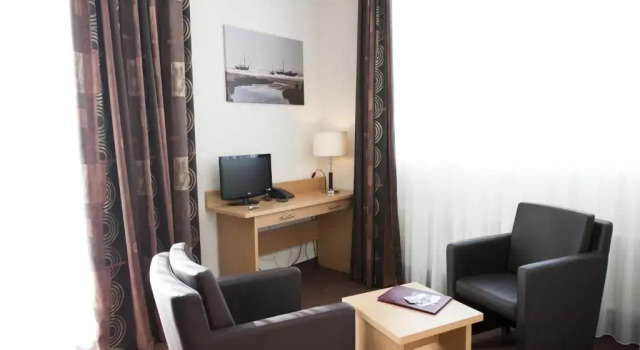 Двухместный номер Standard с балконом Hotel Ameland