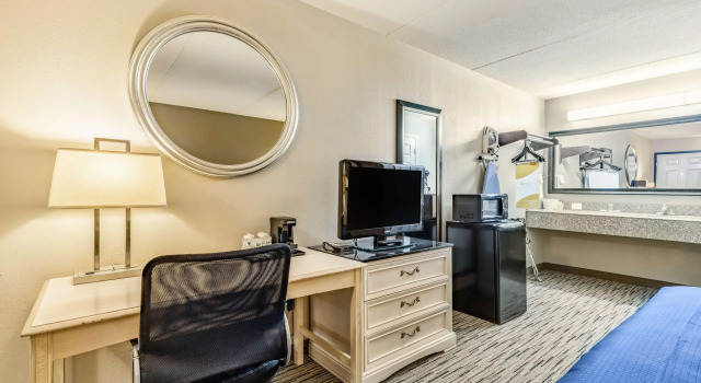 Двухместный номер Standard SureStay Hotel by Best Western Tupelo North
