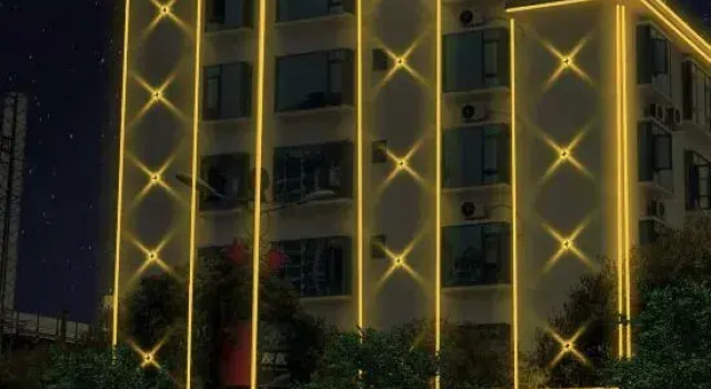 Pusu, Book Hotel Hoteller i Hechi med parkering, Parkering