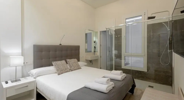 Номер Premier Fresh Velazquez Apartments