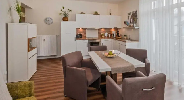 Villa Marin, Wohnung 10, Book Villa Hotels in Usedom with a Pool, Swimming Pool