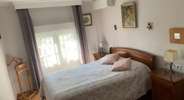 Calle Quitapenas 37 Casa Frente al Mar, Забронировать Отель Эсте Малага