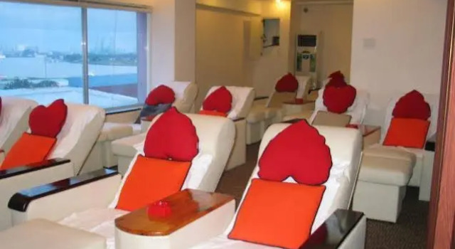 Cang Saigon Hotel