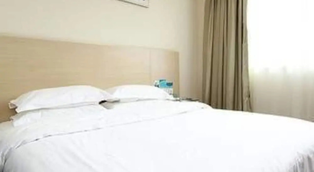 City Express Hotel