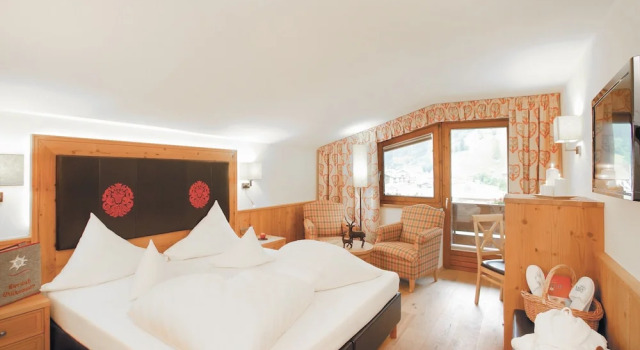 Двухместный номер Standard с балконом и с панорамным видом Living & Spa Vitalhotel Edelweiss