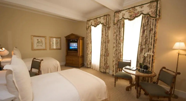 Двухместный номер Superior Capital Hotel