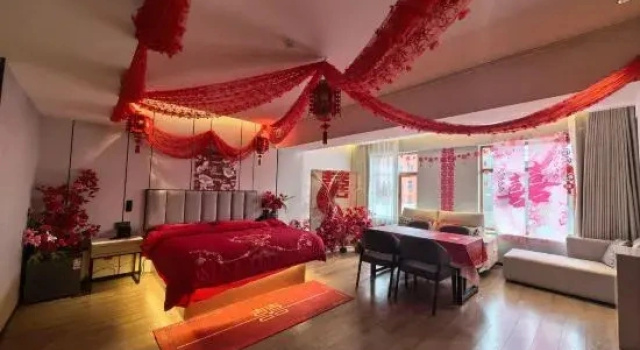 Люкс Deluxe GreenTree Eastern Hotel (Tongliao Kailu)