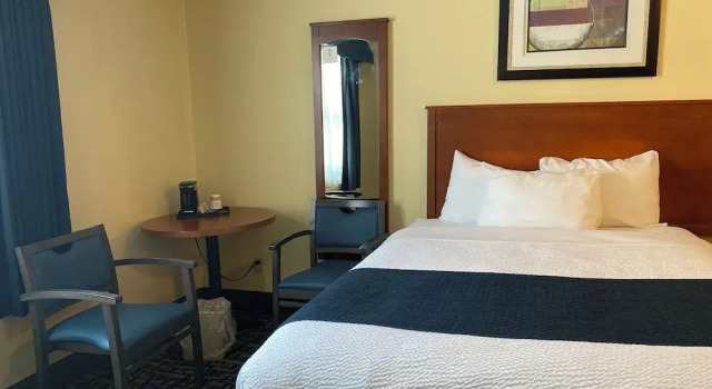 Номер Comfort Sunset Inn Kenora