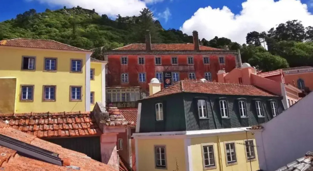 Sintra Central Flat