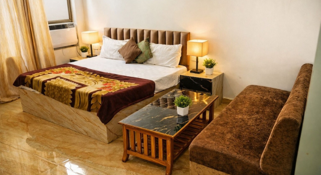 Satyam Guest House, Забронировать Гостевой дом Джаунпур штат Уттар-Прадеш