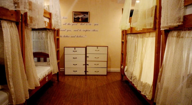 The Good Shepherd Hostel, Rezervovat Hostel Makati City 