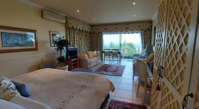 Roosboom Luxury Guest Studio - Upper Terrace One With Sea View, 2 Guets Capetown