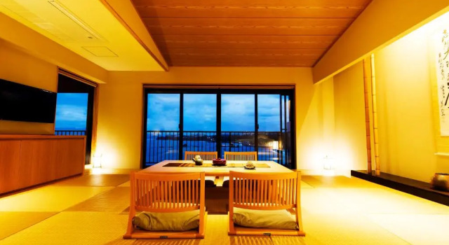 Люкс Luxury с видом на море Umino Ryotei Okinawa Nakamasou