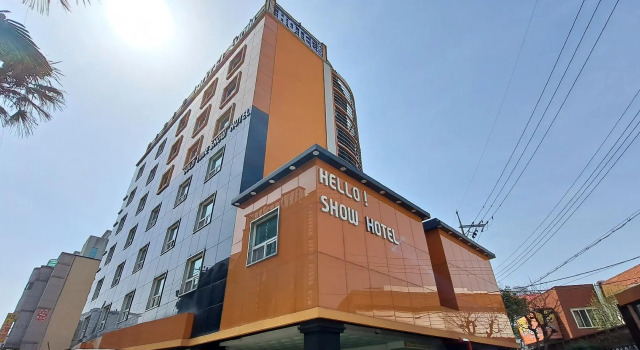 Yangsan Show Hotel
