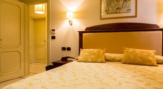 Relais Villa Jacopone Suites, Book Villa Hotels in Florence with Parking, Parking