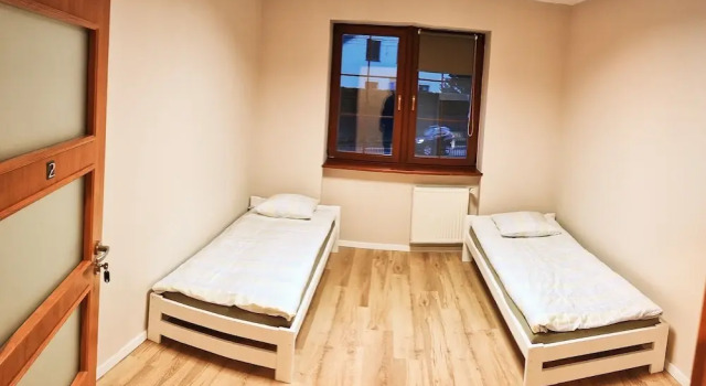 Hostel Villa Krasnowolska Self Check-In, Забронировать Хостел Воля 
