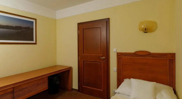 Люкс Hotel International