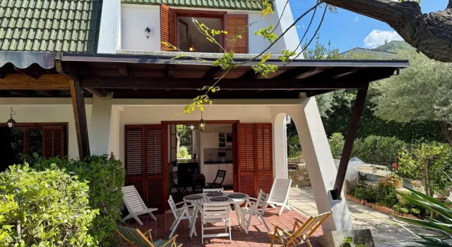Коттедж c 1 комнатой Golfo degli Ulivi Relax