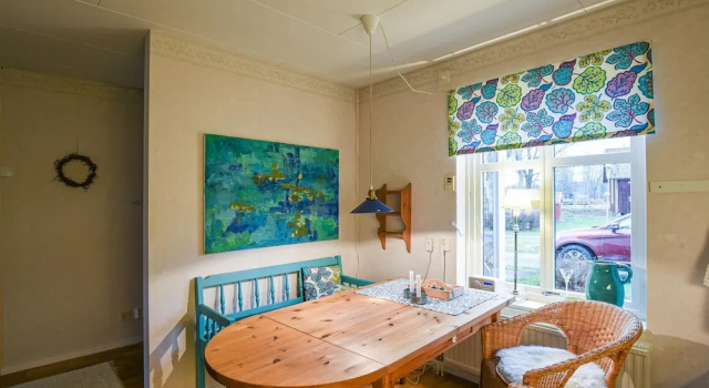 Stunning Home in Sjötorp With 3 Bedrooms and Wifi, Book Hotel  