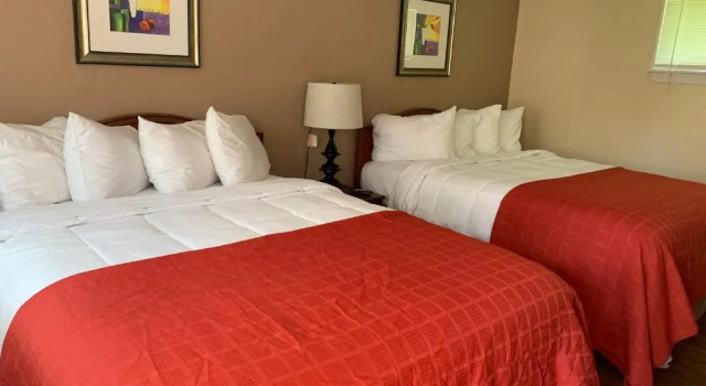 Beachway Motel, Забронировать Мотель Отели Солсбери с бассейном, Бассейн