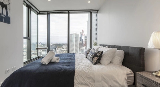 Trendy Melbourne 2 Bedroom Apartment by BnB Pro, Забронировать Апартаменты/квартира Апартаменты Мельбурна, рядом с Дегрейвс-стрит, Апартаменты/квартира