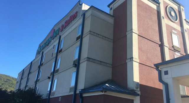 Mountain Inn & Suites, Boek Hotel Erwin Tennessee